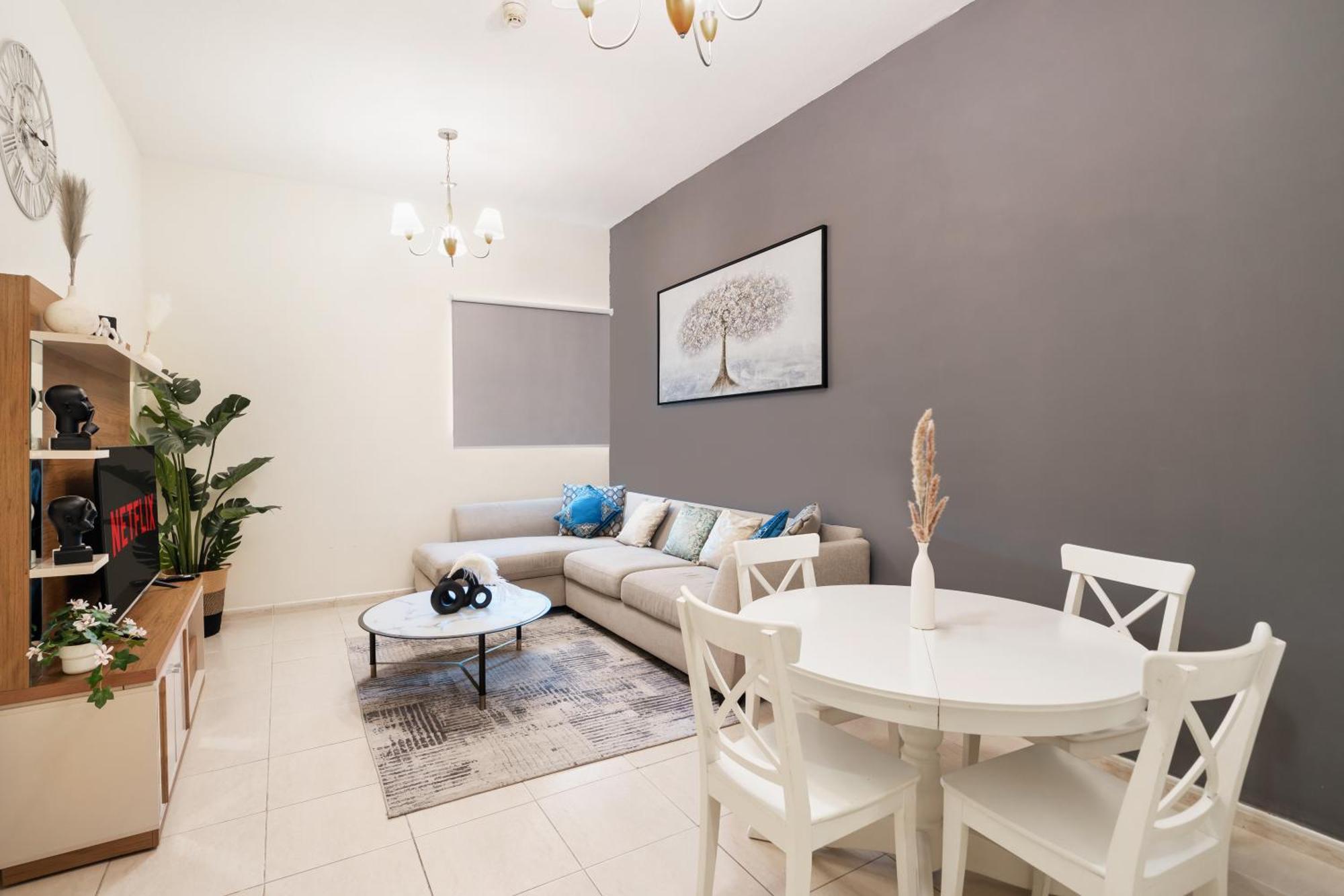 Apartment Cozy 1 Bedroom In Axis 2 Dso
