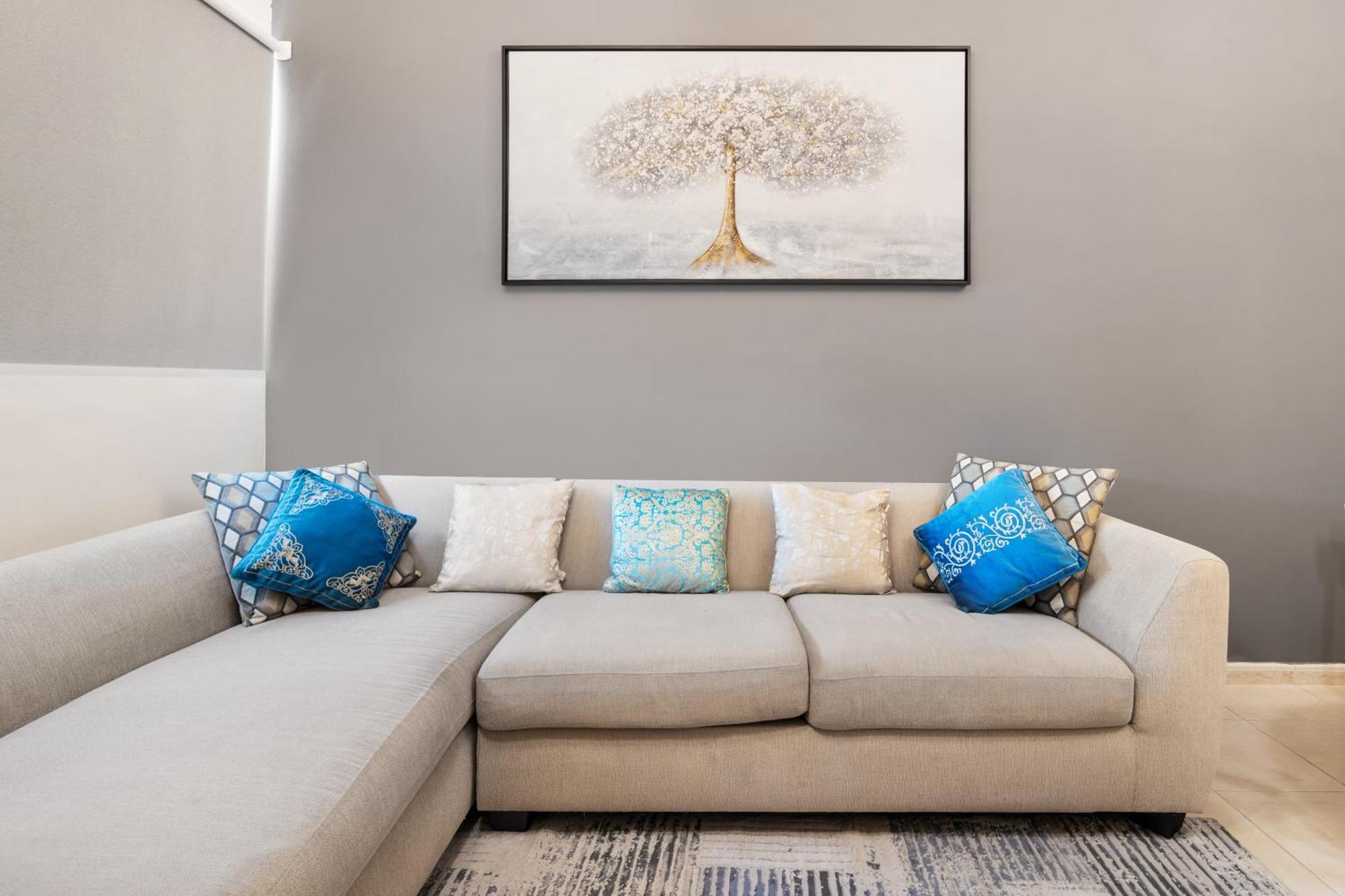 Cozy 1 Bedroom In Axis 2 Dso Dubai