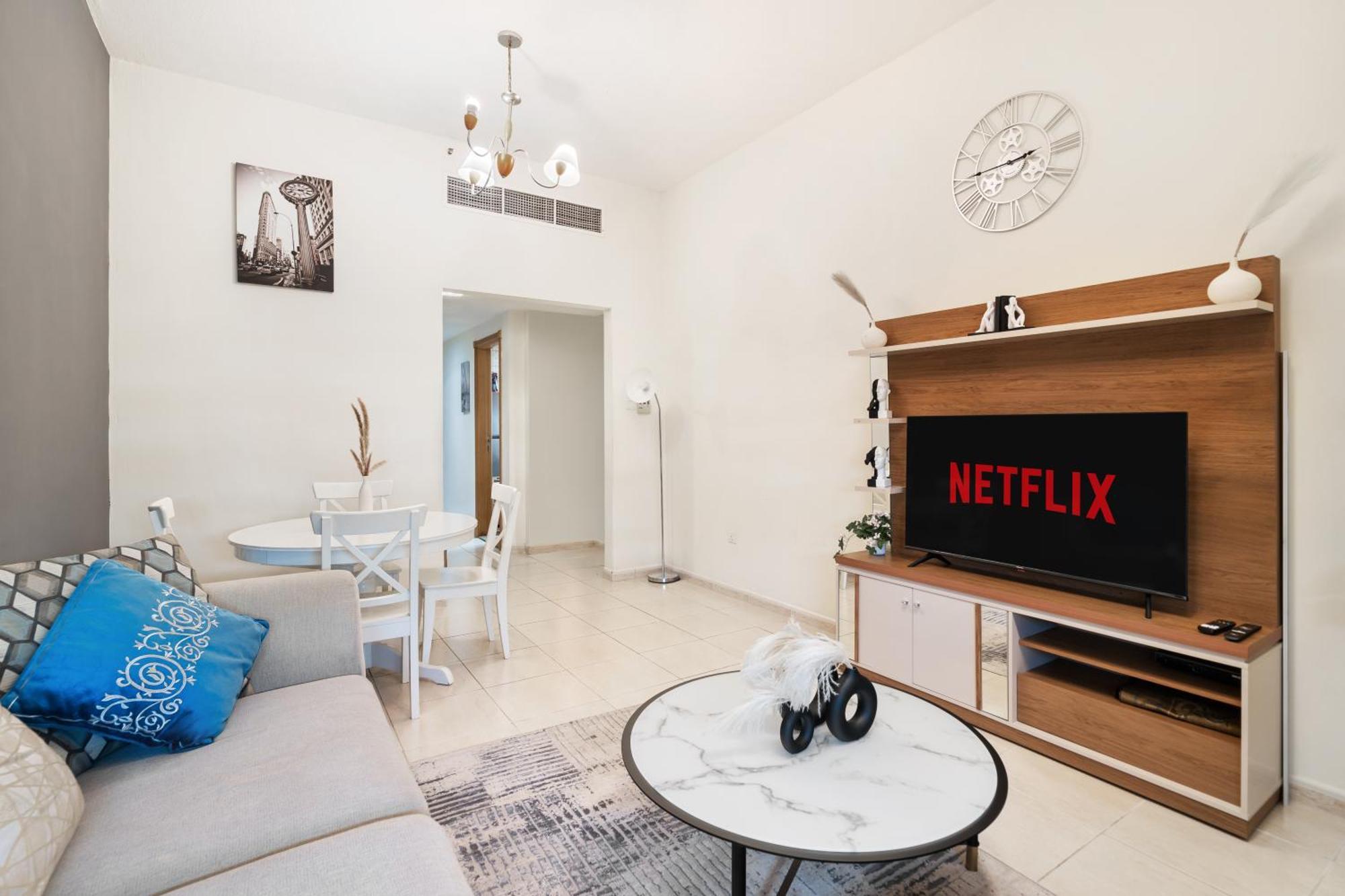Cozy 1 Bedroom In Axis 2 Dso *